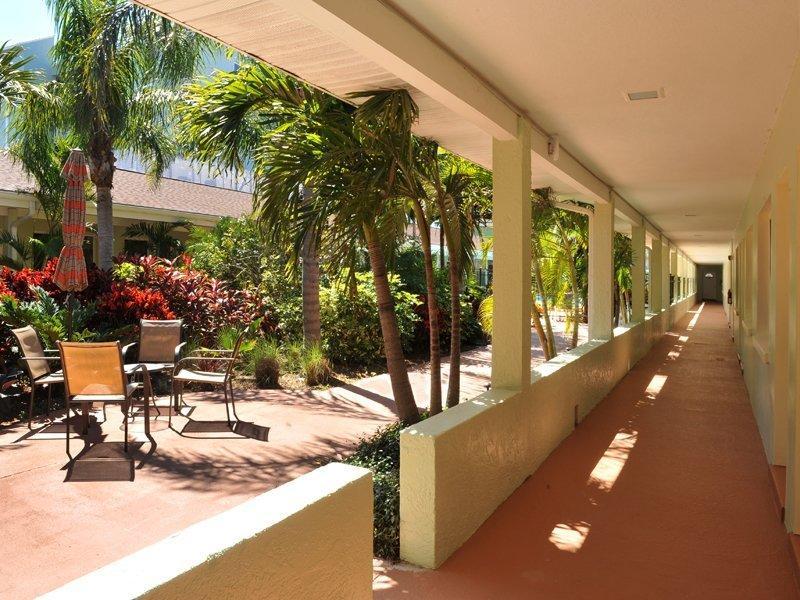 Hotel Sol Redington Shores Exterior foto